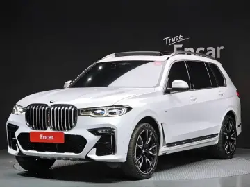 2022 BMW X7 с пробегом 76 069 км