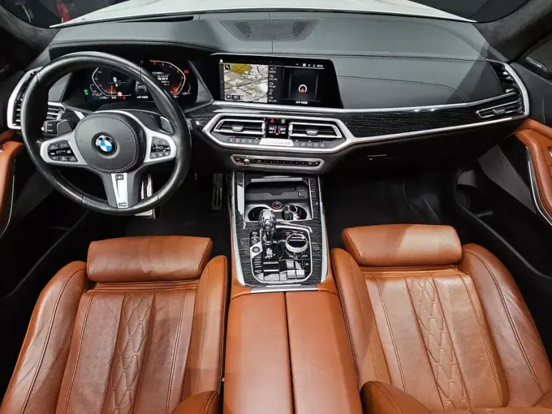 2022 BMW X7 с пробегом 76 069 км