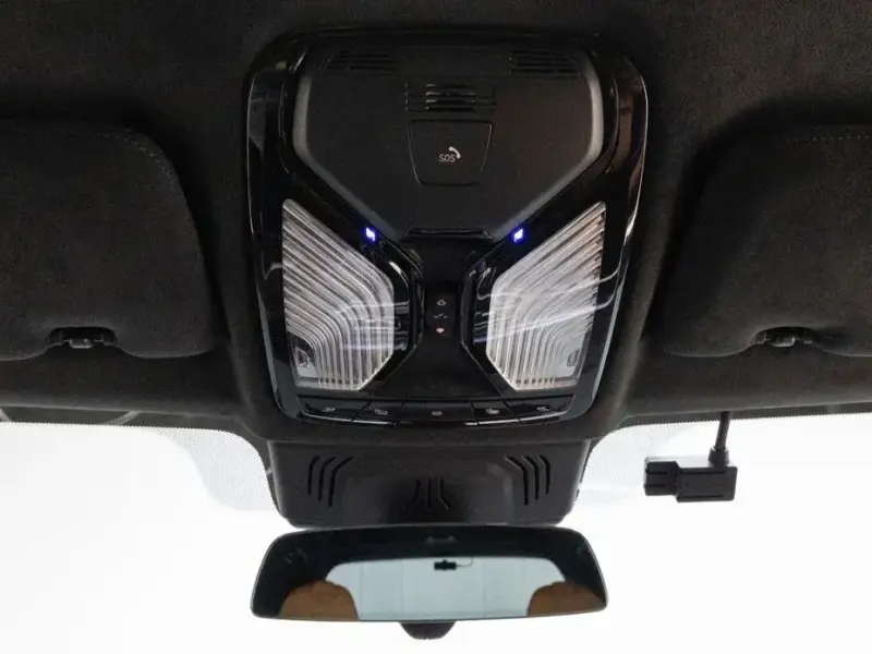 2022 BMW X7 с пробегом 82 643 км