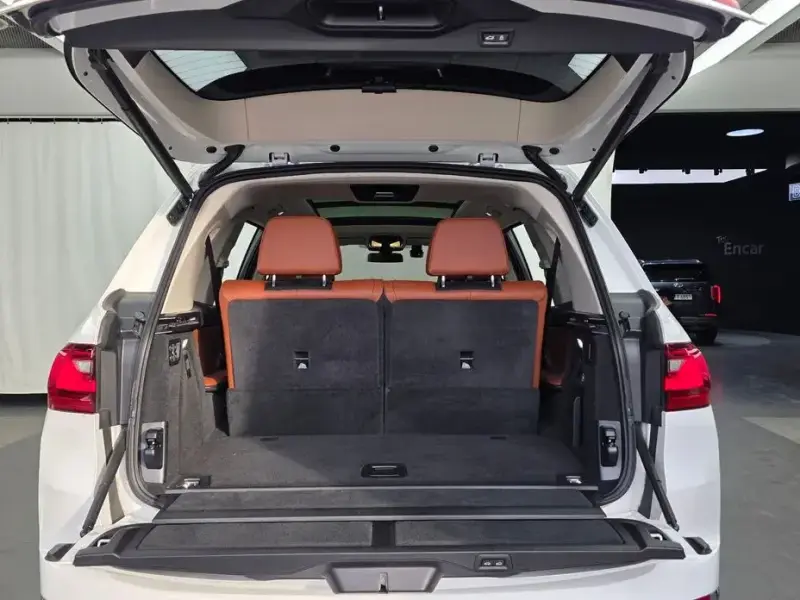 2022 BMW X7 с пробегом 110 956 км