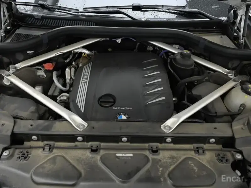 2022 BMW X7 с пробегом 74 745 км