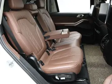 2022 BMW X7 с пробегом 74 745 км
