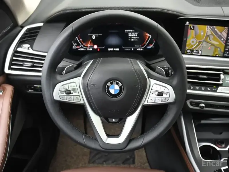 2022 BMW X7 с пробегом 74 745 км