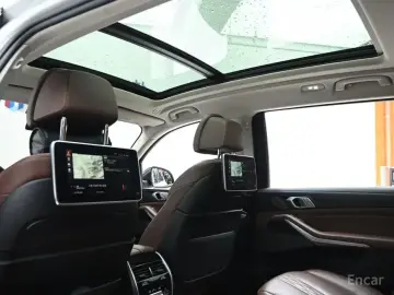 2022 BMW X7 с пробегом 74 745 км