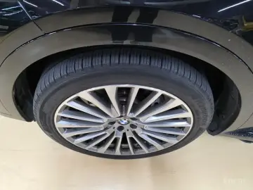 2022 BMW X7 с пробегом 77 000 км