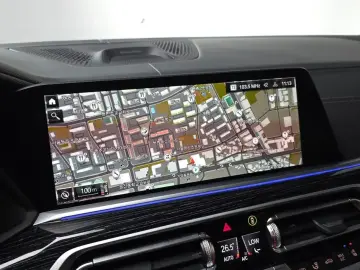 2022 BMW X7 с пробегом 62 155 км