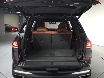 2022 BMW X7 с пробегом 62 155 км