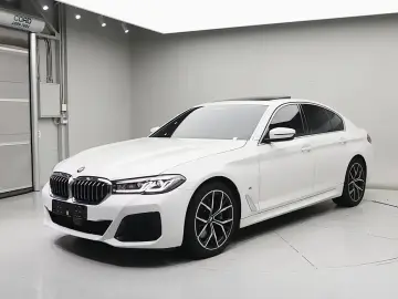 2021 BMW 5 серии с пробегом 60 869 км
