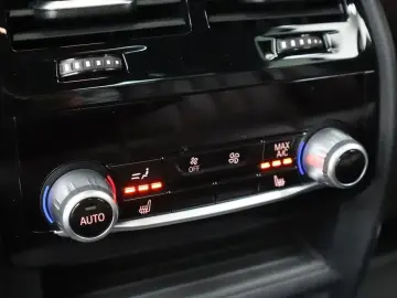 2021 BMW 5 серии с пробегом 60 869 км