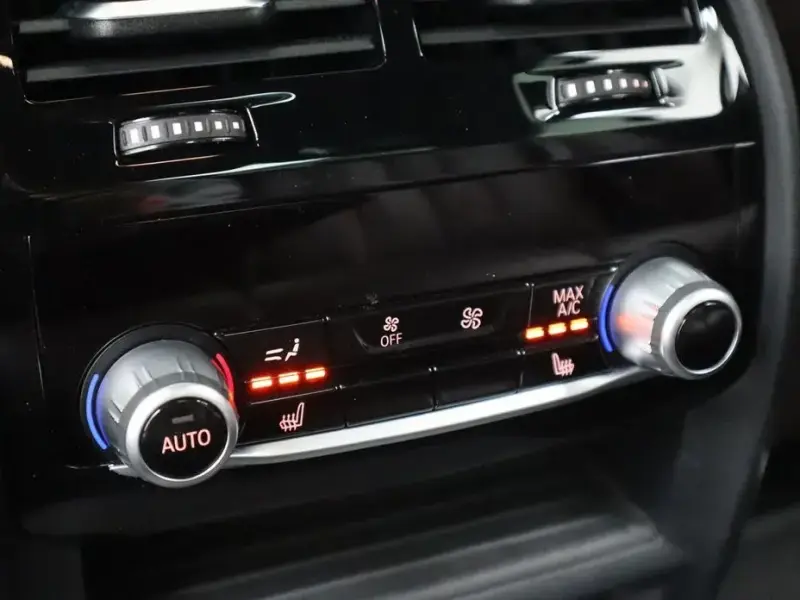 2021 BMW 5 серии с пробегом 60 869 км