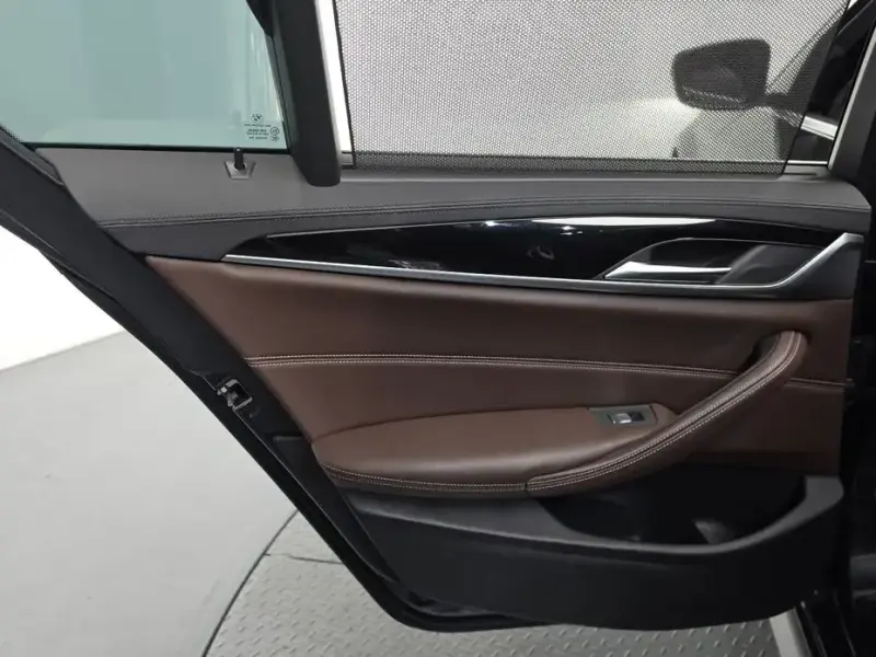 2019 BMW 5 серии с пробегом 63 634 км