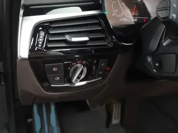 2019 BMW 5 серии с пробегом 63 634 км