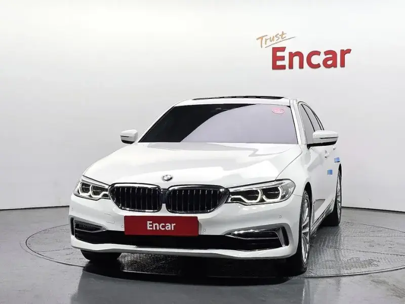 2020 BMW 5 серии с пробегом 70 970 км