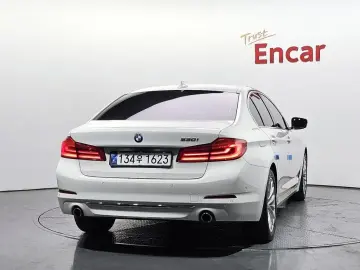 2020 BMW 5 серии с пробегом 70 970 км