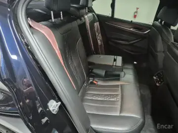2018 BMW 5 серии с пробегом 63 812 км