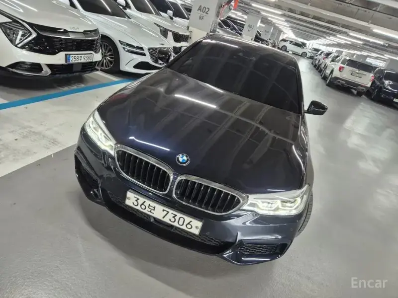 2018 BMW 5 серии с пробегом 63 812 км