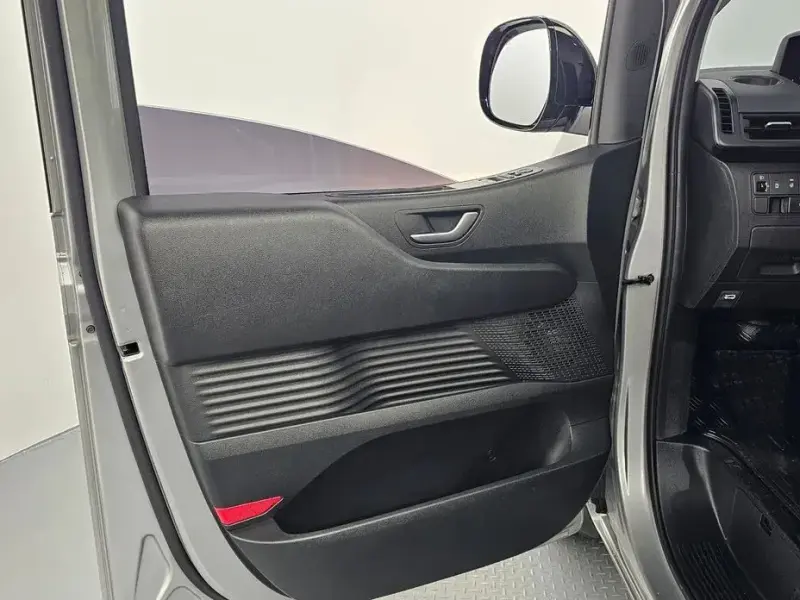 2021 Hyundai Staria с пробегом 38 874 км