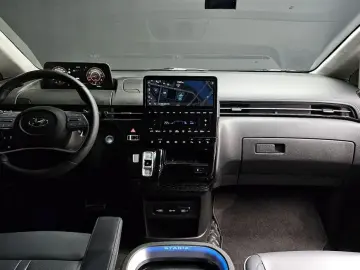 2021 Hyundai Staria с пробегом 55 997 км