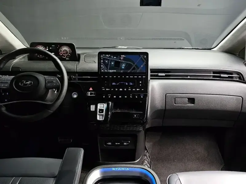 2021 Hyundai Staria с пробегом 55 997 км