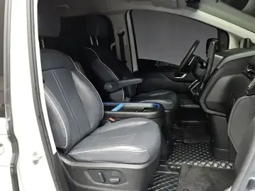 2021 Hyundai Staria с пробегом 55 997 км