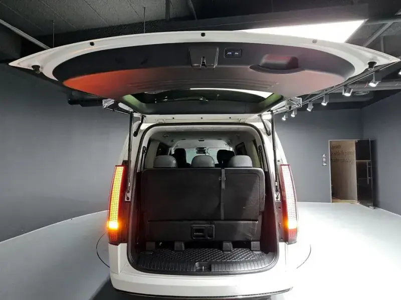 2021 Hyundai Staria с пробегом 55 997 км