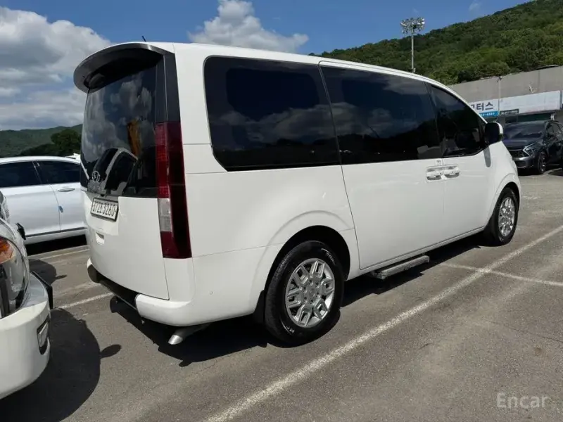 2022 Hyundai Staria с пробегом 68 899 км