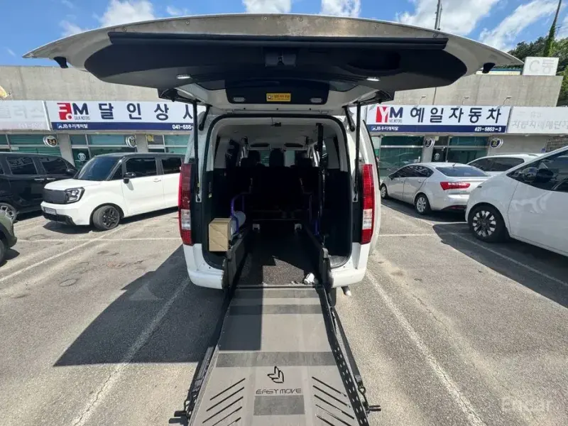 2022 Hyundai Staria с пробегом 68 899 км