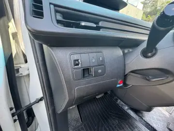 2022 Hyundai Staria с пробегом 68 899 км