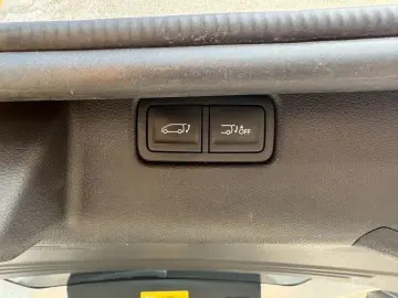 2022 Hyundai Staria с пробегом 68 899 км