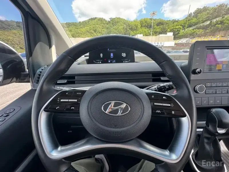 2022 Hyundai Staria с пробегом 68 899 км