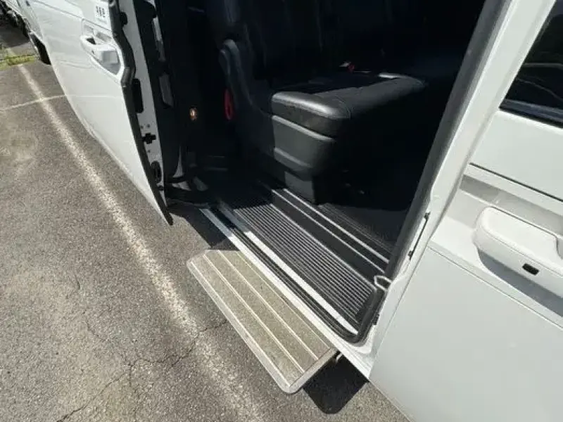 2022 Hyundai Staria с пробегом 68 899 км