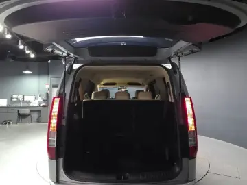 2022 Hyundai Staria с пробегом 64 460 км