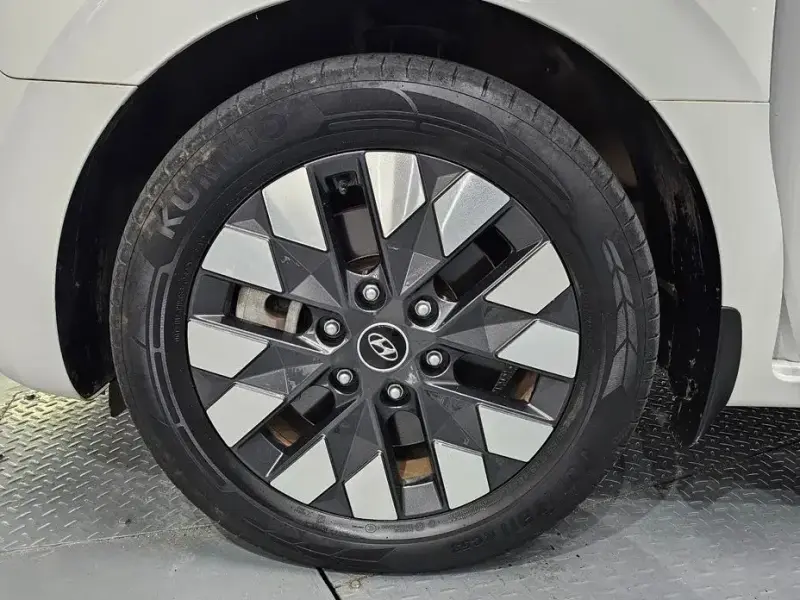 2022 Hyundai Staria с пробегом 30 070 км