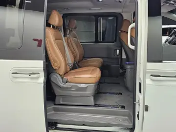 2022 Hyundai Staria с пробегом 30 070 км