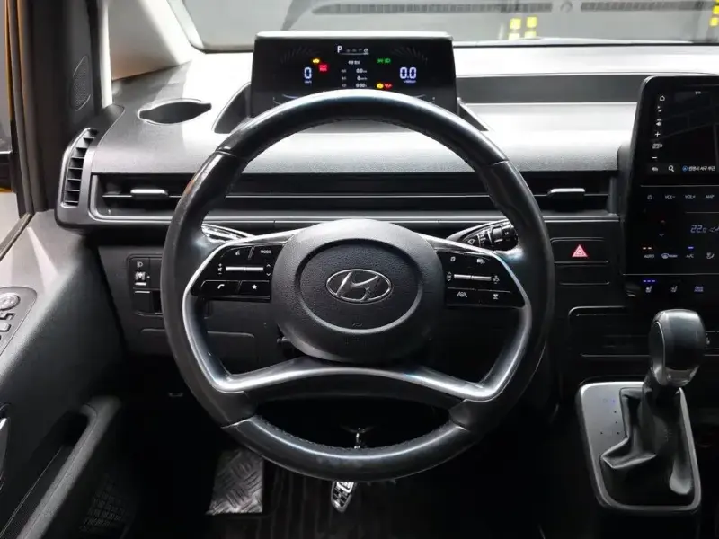 2021 Hyundai Staria с пробегом 35 042 км
