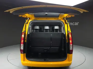 2021 Hyundai Staria с пробегом 35 042 км