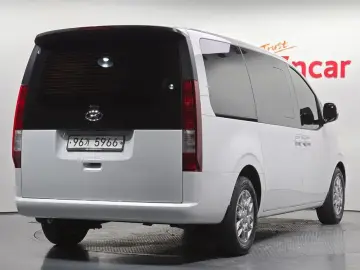 2021 Hyundai Staria с пробегом 73 761 км