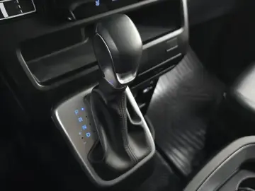 2021 Hyundai Staria с пробегом 73 761 км