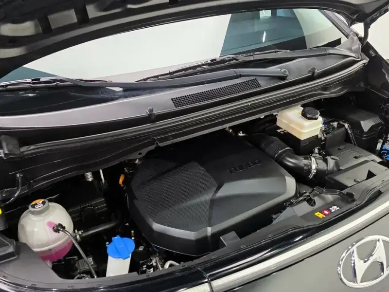 2021 Hyundai Staria с пробегом 65 090 км