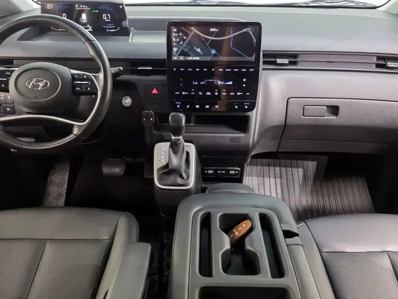 2021 Hyundai Staria с пробегом 65 090 км