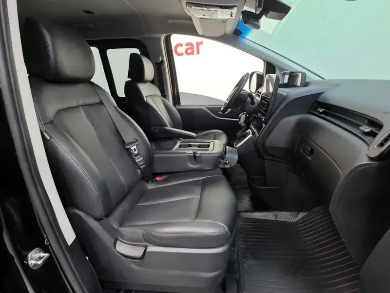 2021 Hyundai Staria с пробегом 65 090 км