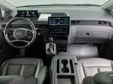 2022 Hyundai Staria с пробегом 69 621 км