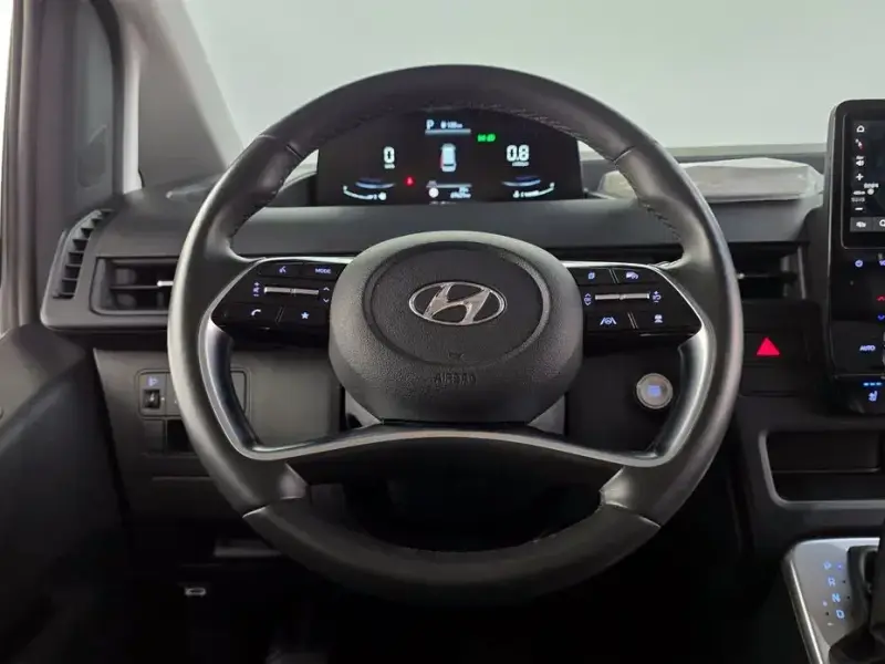 2022 Hyundai Staria с пробегом 69 621 км