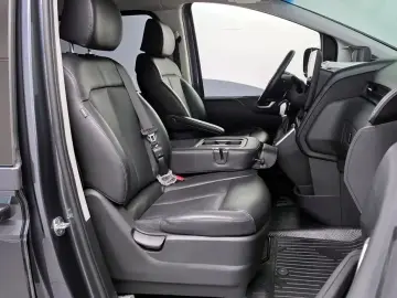 2022 Hyundai Staria с пробегом 69 621 км