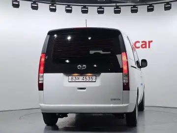 2021 Hyundai Staria с пробегом 80 003 км