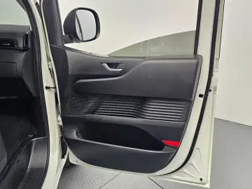 2021 Hyundai Staria с пробегом 80 003 км