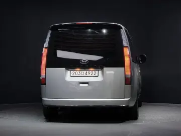 2021 Hyundai Staria с пробегом 98 927 км