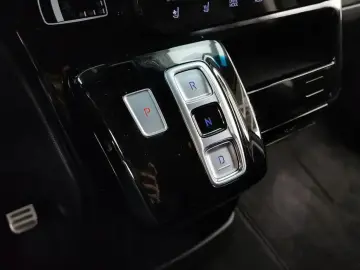 2021 Hyundai Staria с пробегом 98 927 км