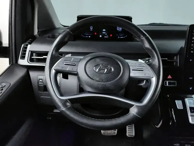 2021 Hyundai Staria с пробегом 98 927 км