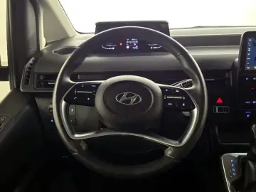 2022 Hyundai Staria с пробегом 71 012 км